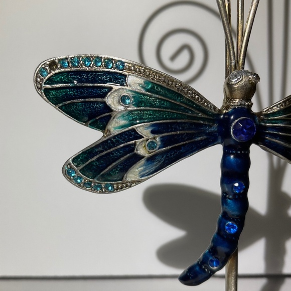 Metal and Enamel Dragonfly Display Stand - Photo or Jewellery Holder - Picture 15 of 16